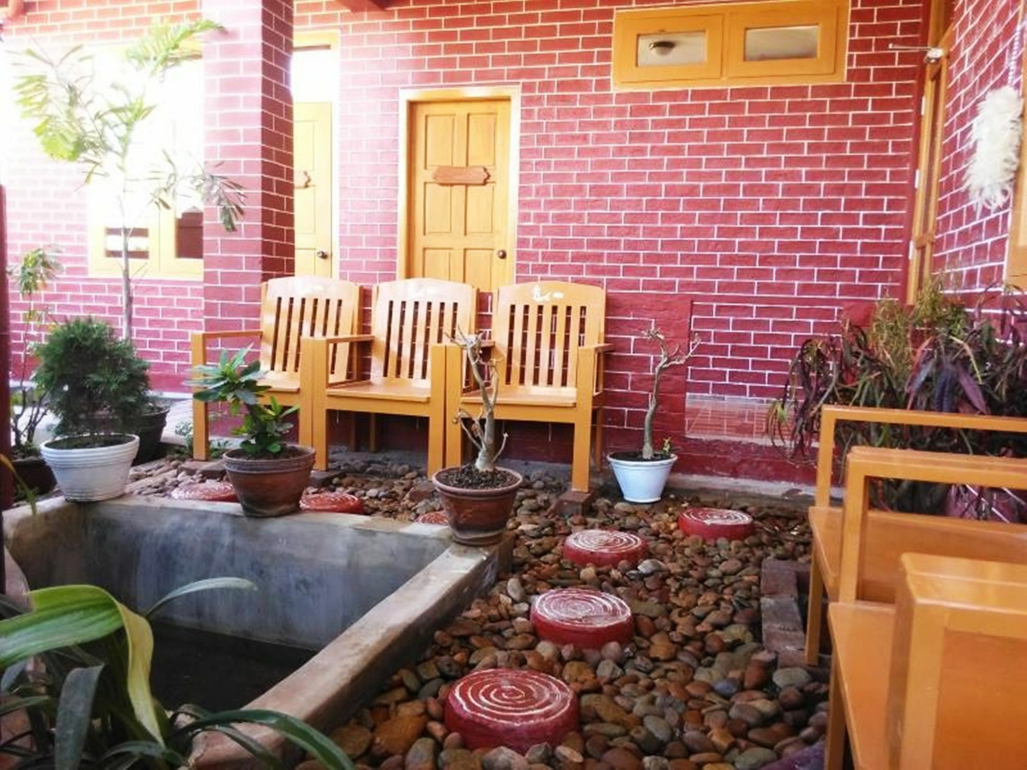 Inle Star Hotel Nyaung Shwe Extérieur photo